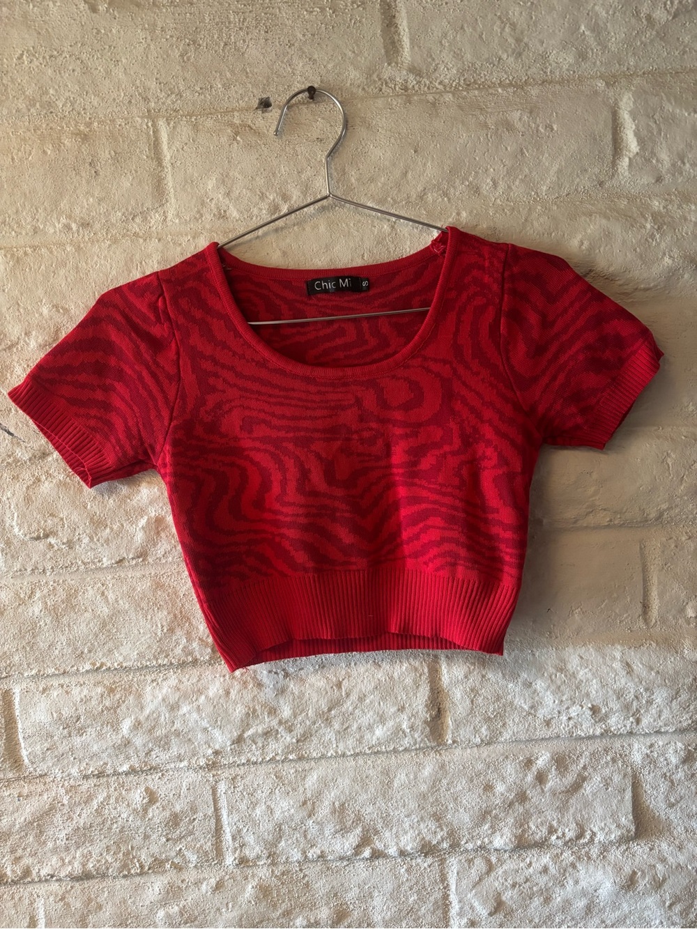 Chic Mi Cropped Y2K Sweater-Small